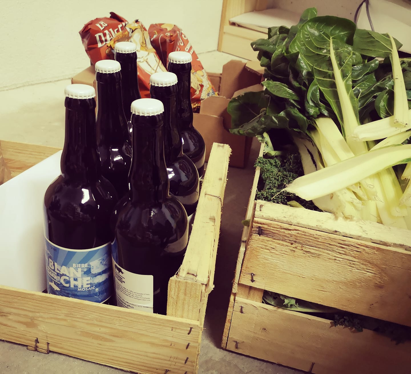 Cagettes de légumes et de bière